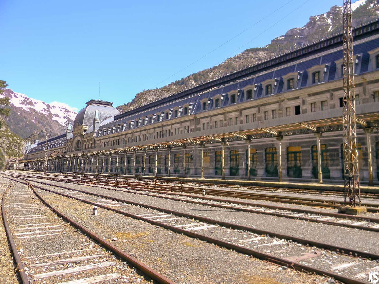 Gare abandonnée de Canfranc | urbexsession.com/gare-de-canfranc | Urbex Espagne