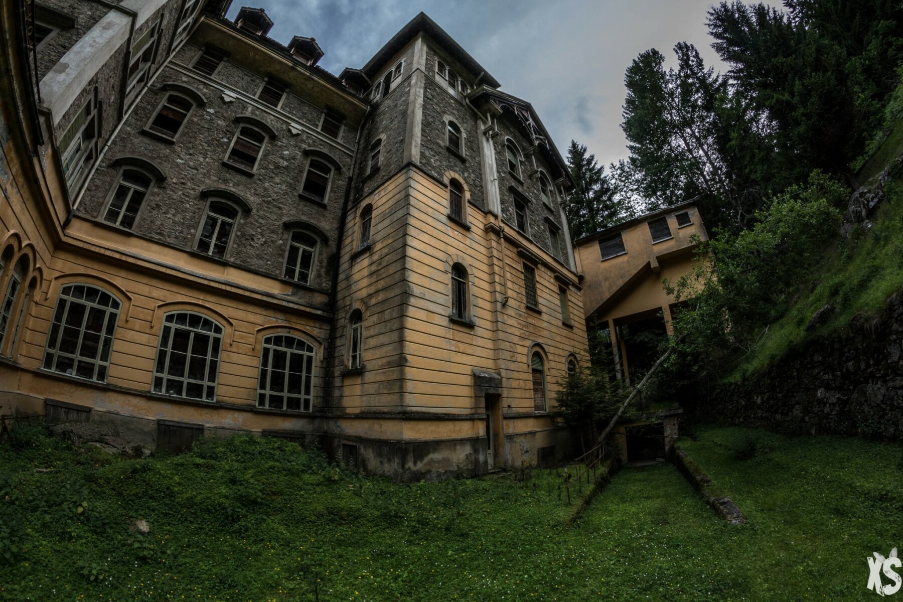Sanatorium Baekuni