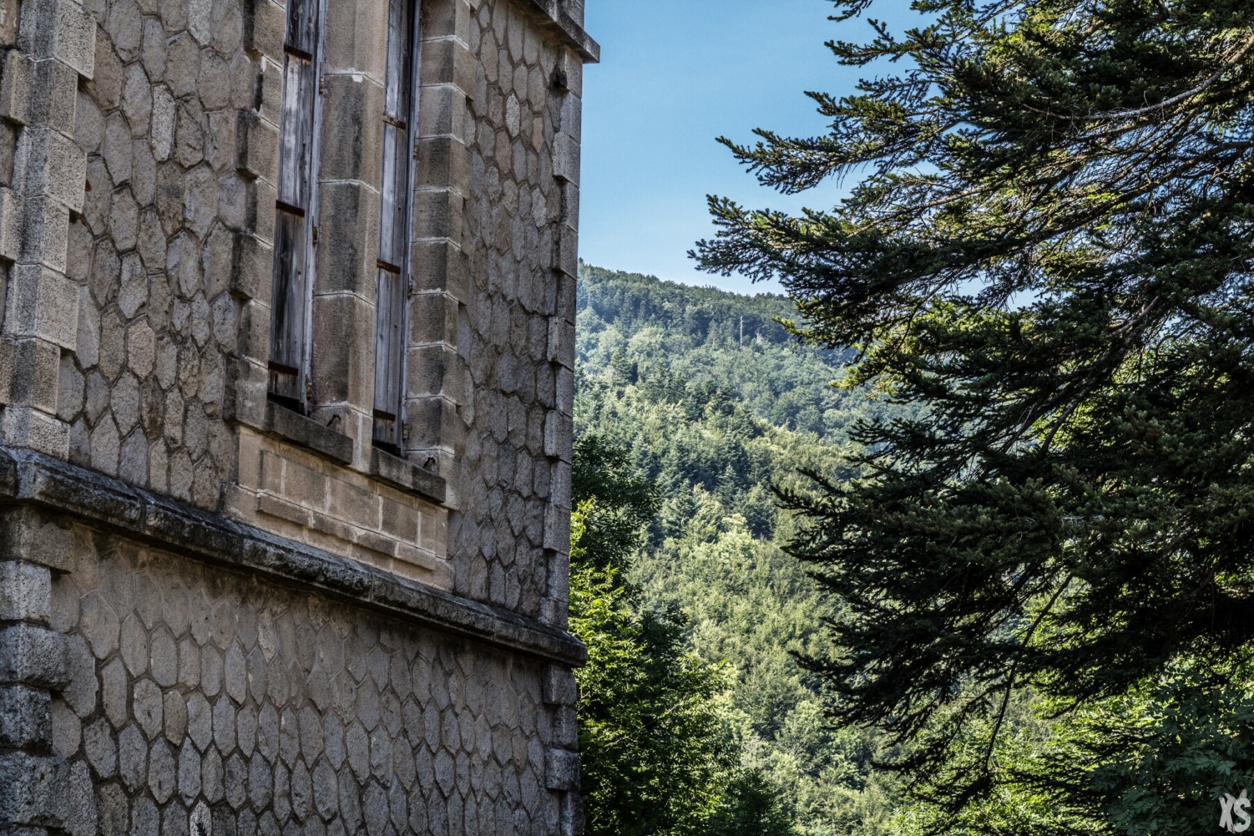 Sanatorium abandonné en Languedoc-Roussillon