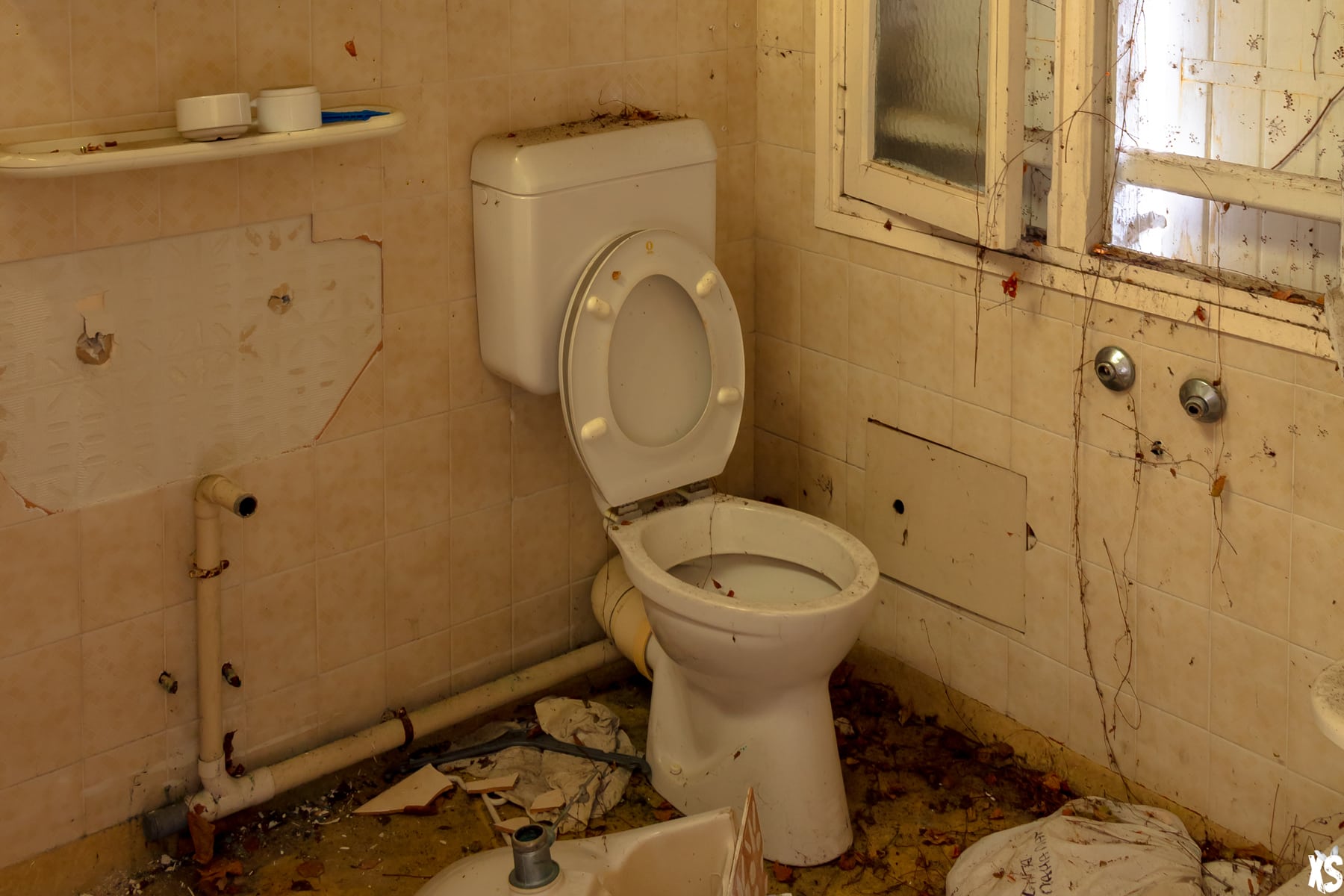 Maison de retraite abandonnée située à Gradignan en Gironde | urbexsession.com/maison-retraite-andrei-tchikatilo | Urbex France Gironde