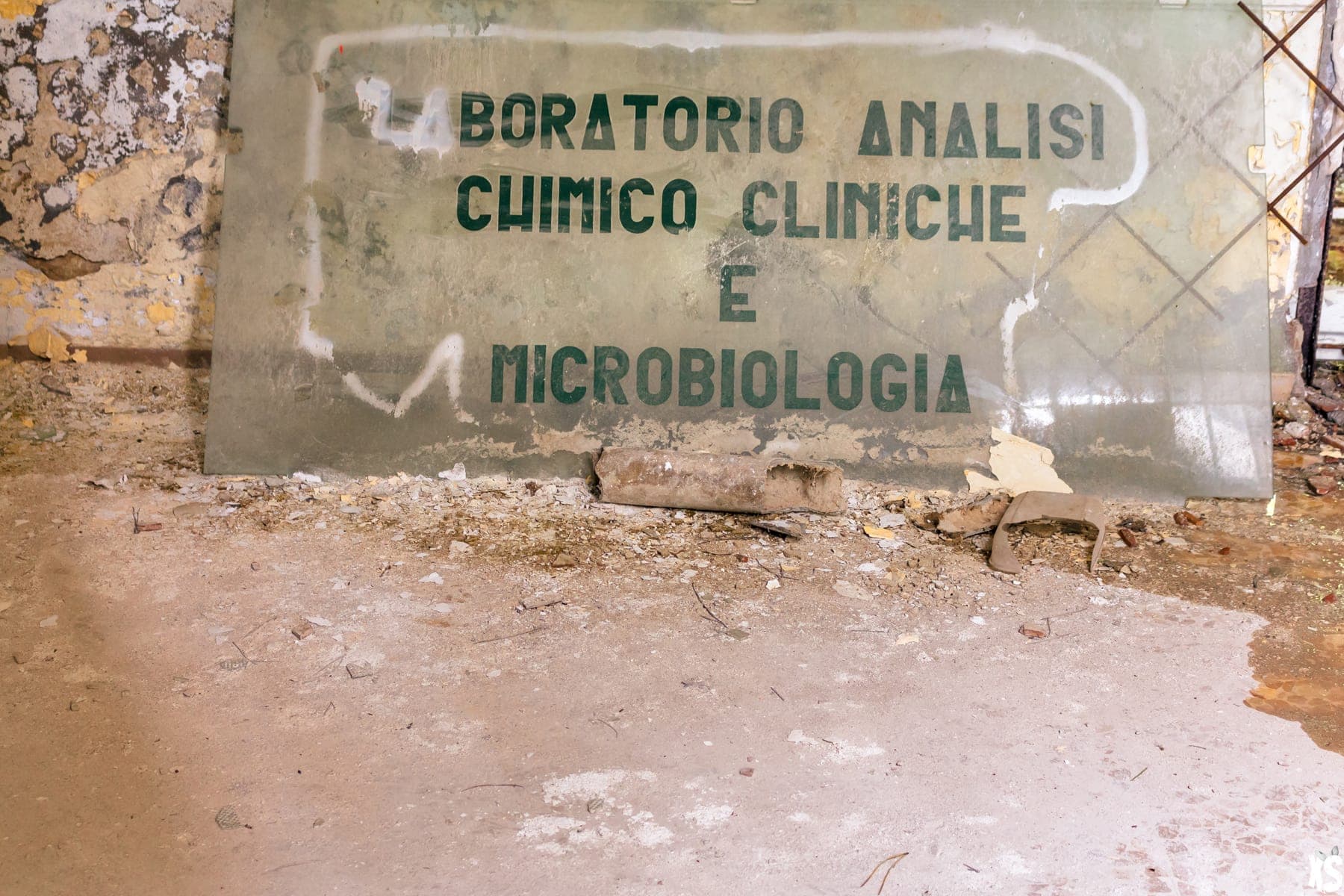 Asile glauque abandonné en Italie