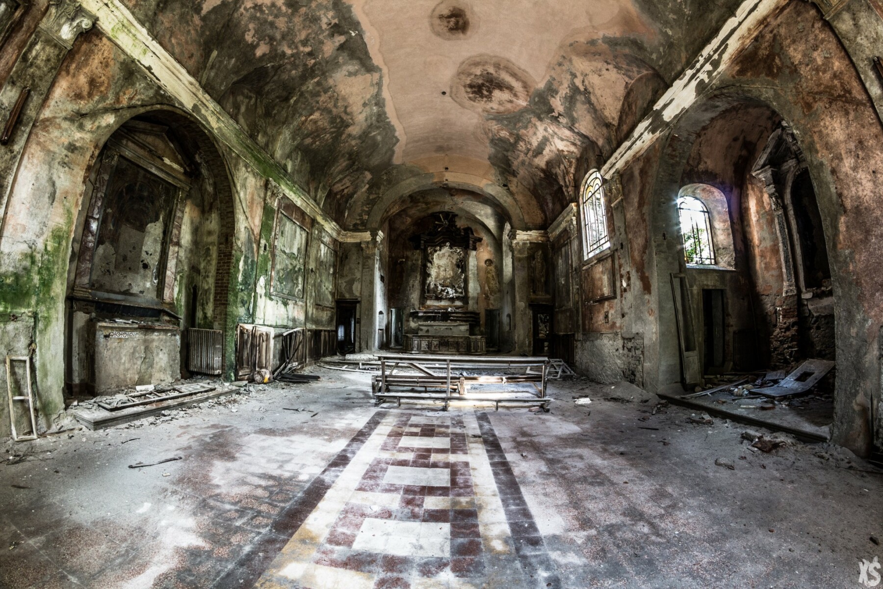 Collège abandonné dans le nord-ouest de l'Italie.
