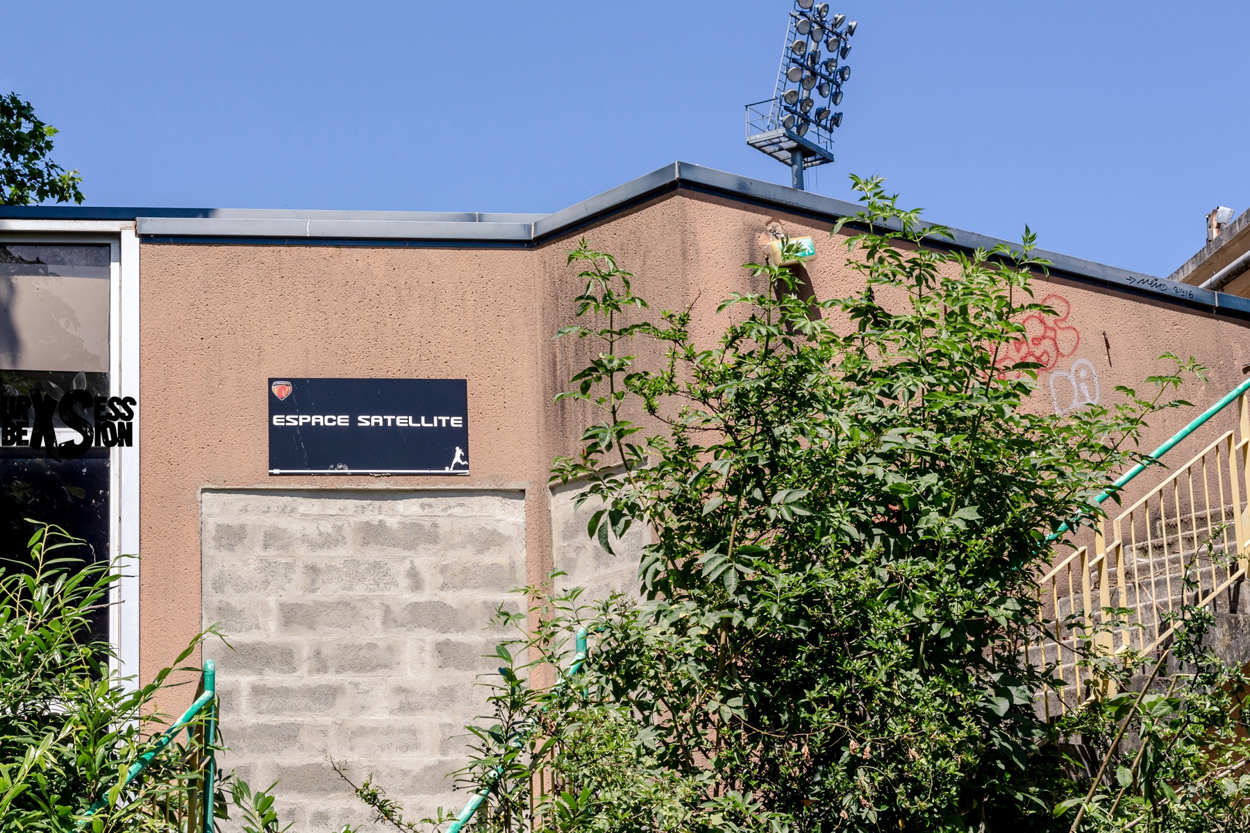 Léon-Bollée Football Stadium | Abandoned Stadium in France