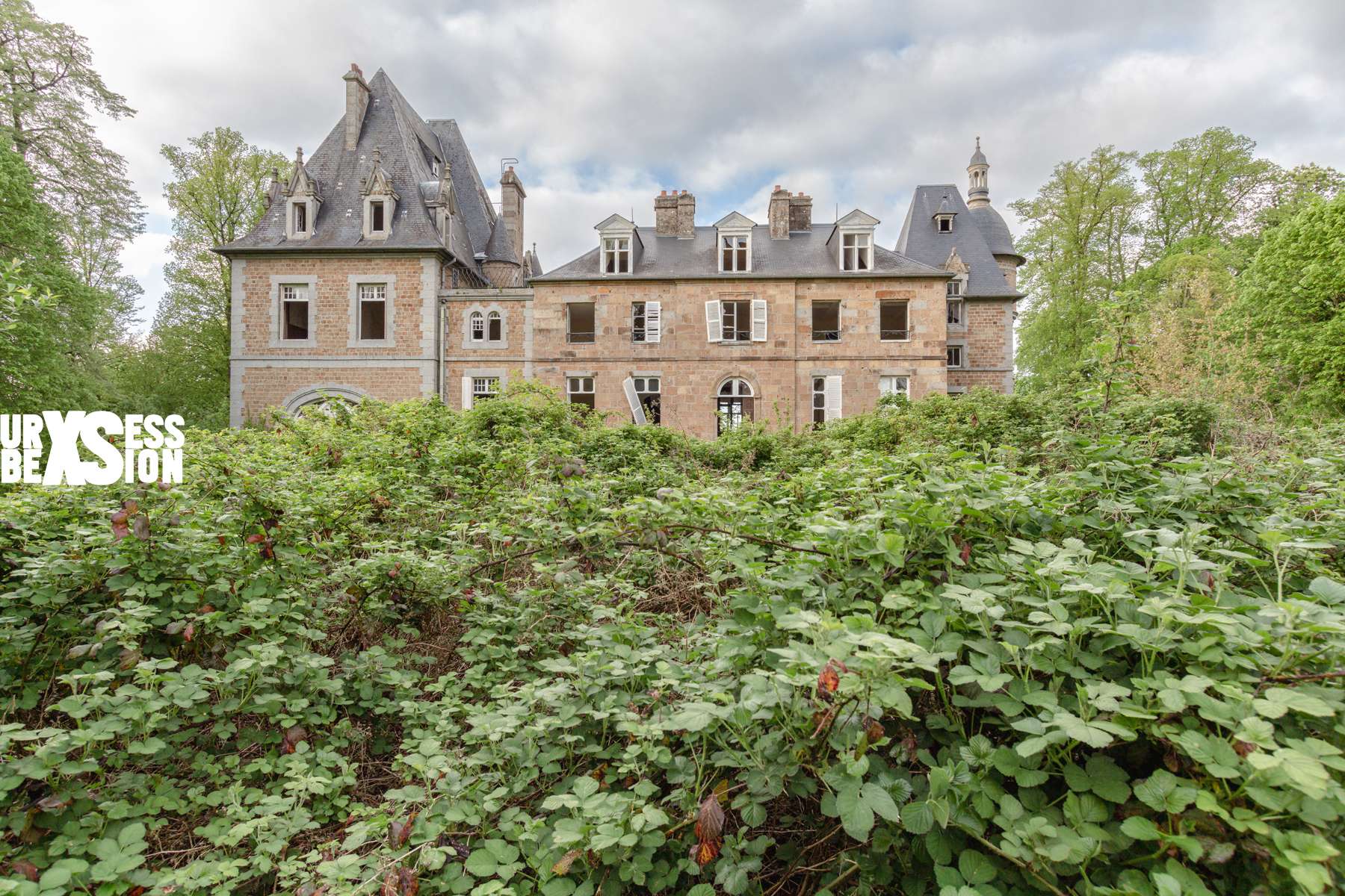 Château abandonné en France | urbexsession.com/chateau-marko-bey | Urbex France