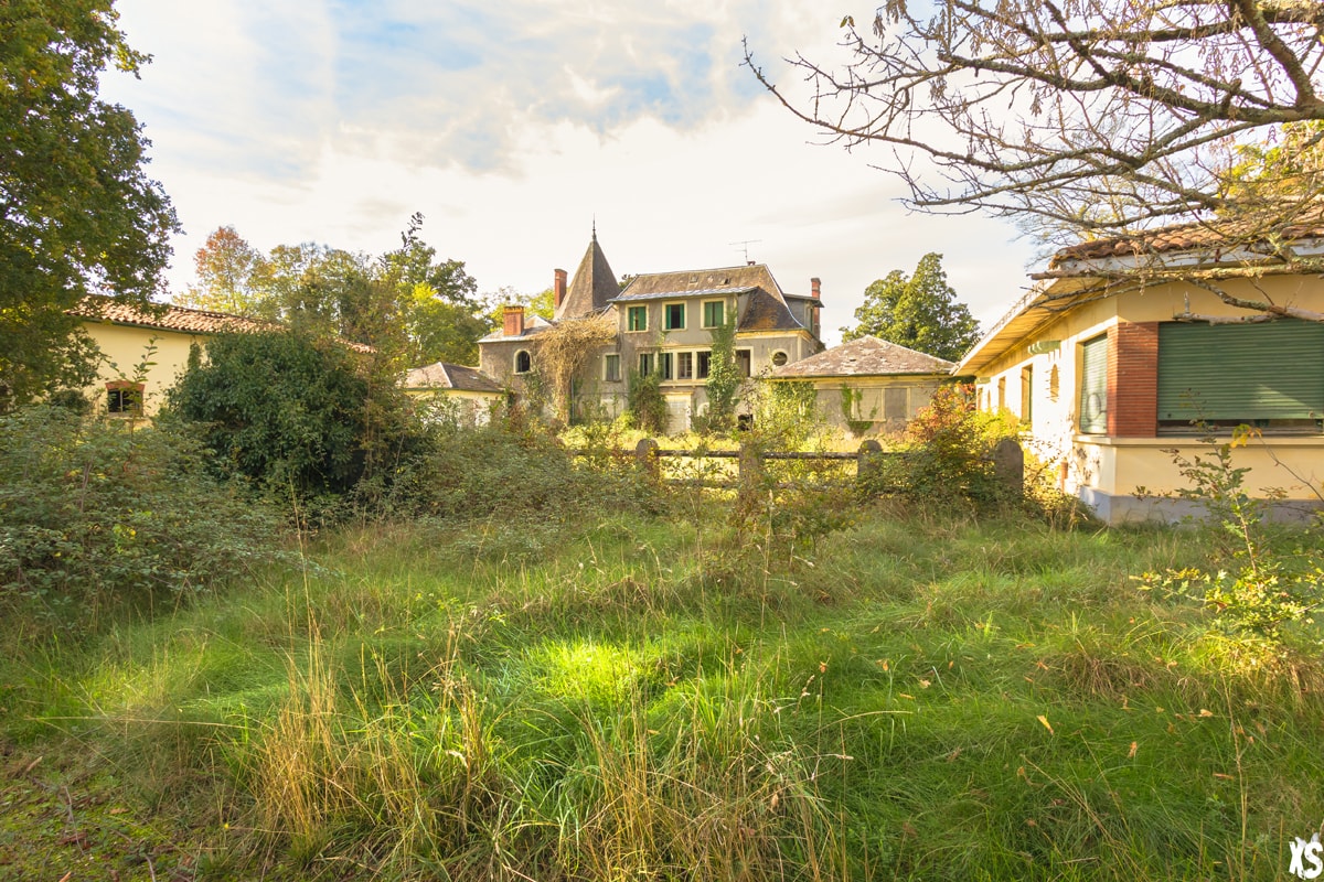 chateau-peter-dupas-3